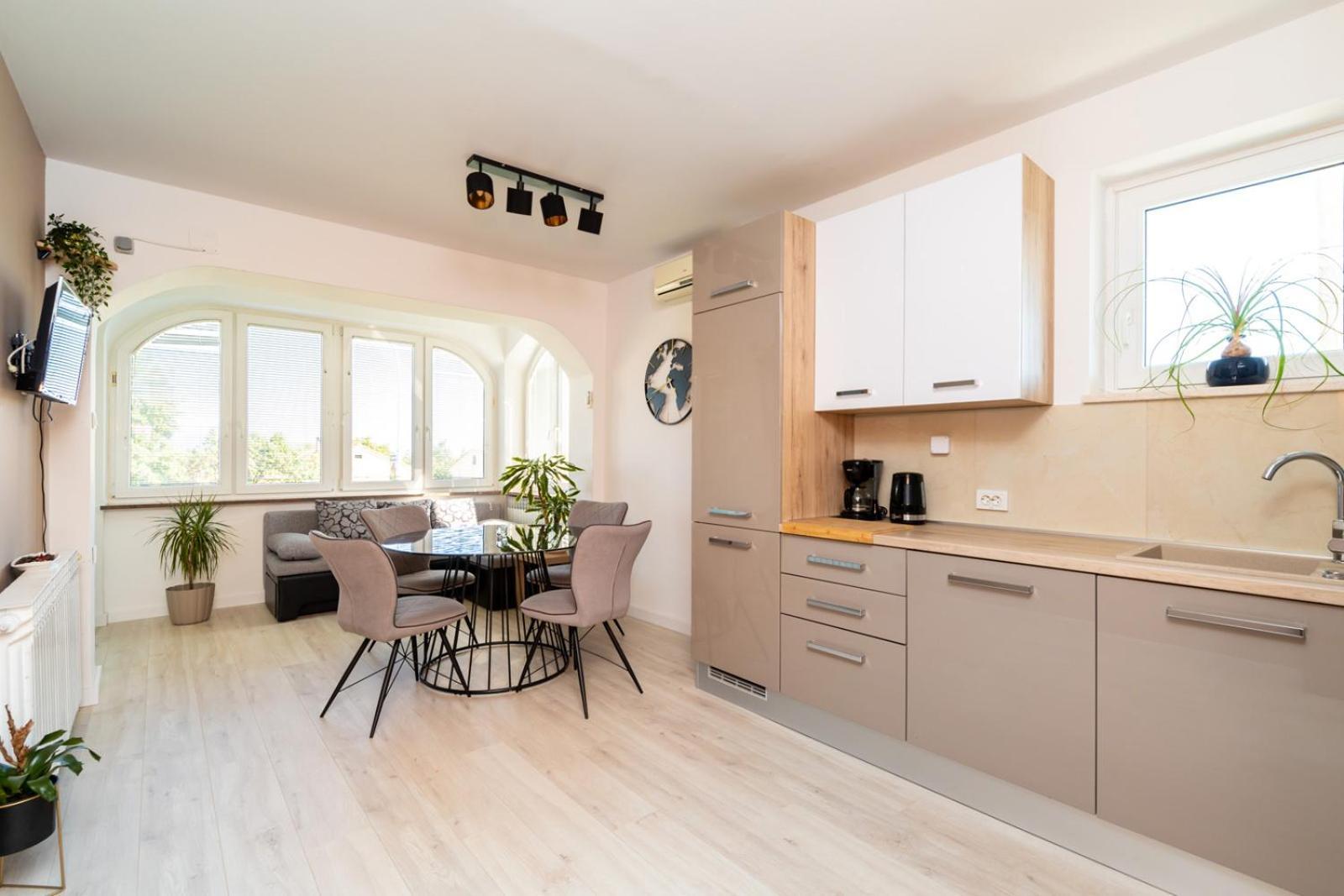 Apartment Meri 克尔克 外观 照片